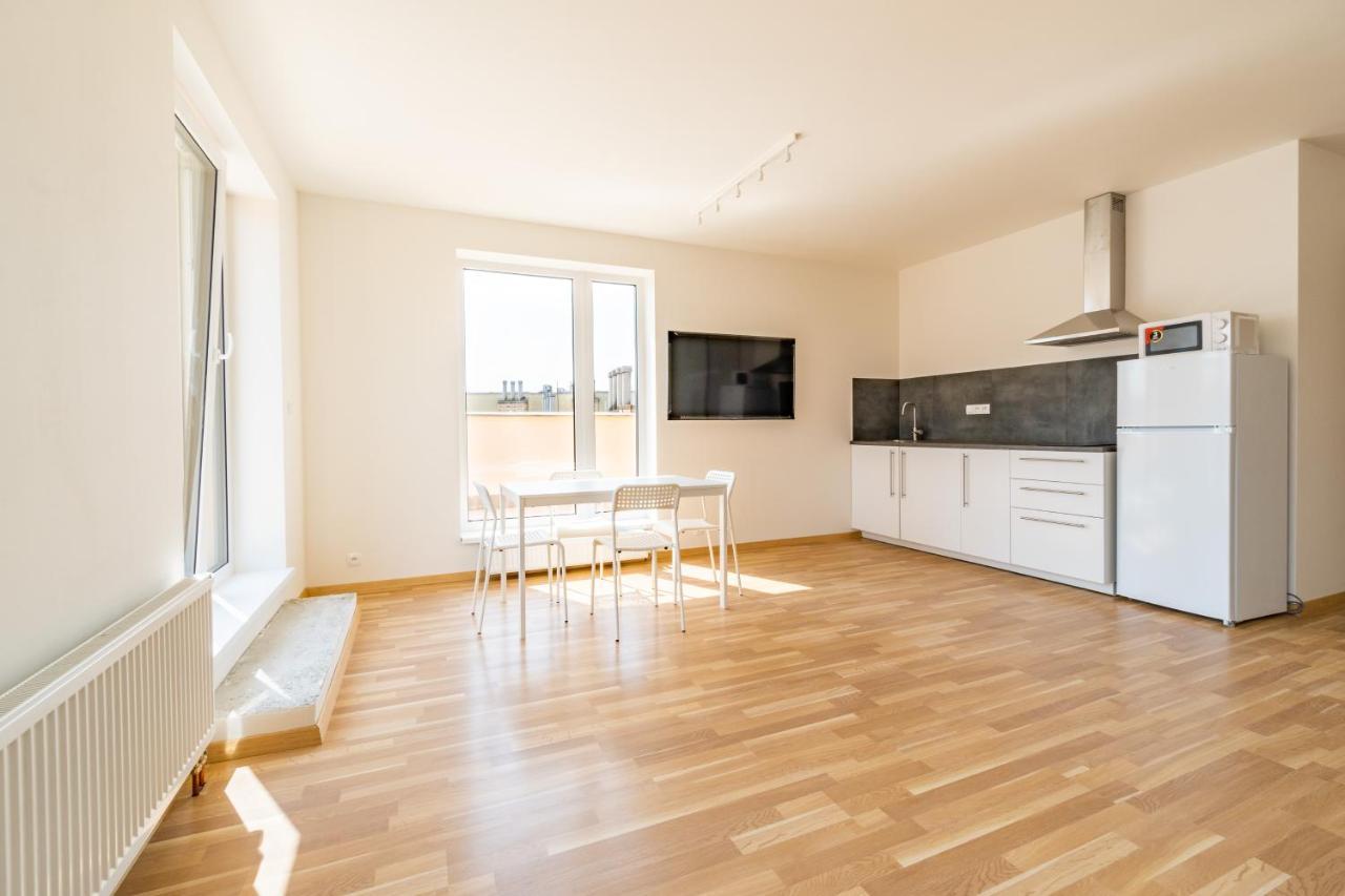 Penthouse # 81 With Panoramic City View In Elite Rezidence With Free Parking Prague Ngoại thất bức ảnh